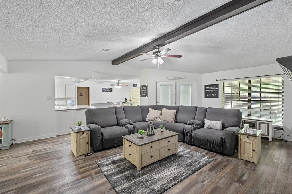 231 Cedarwood Drive Enchanted Oaks TX 75156