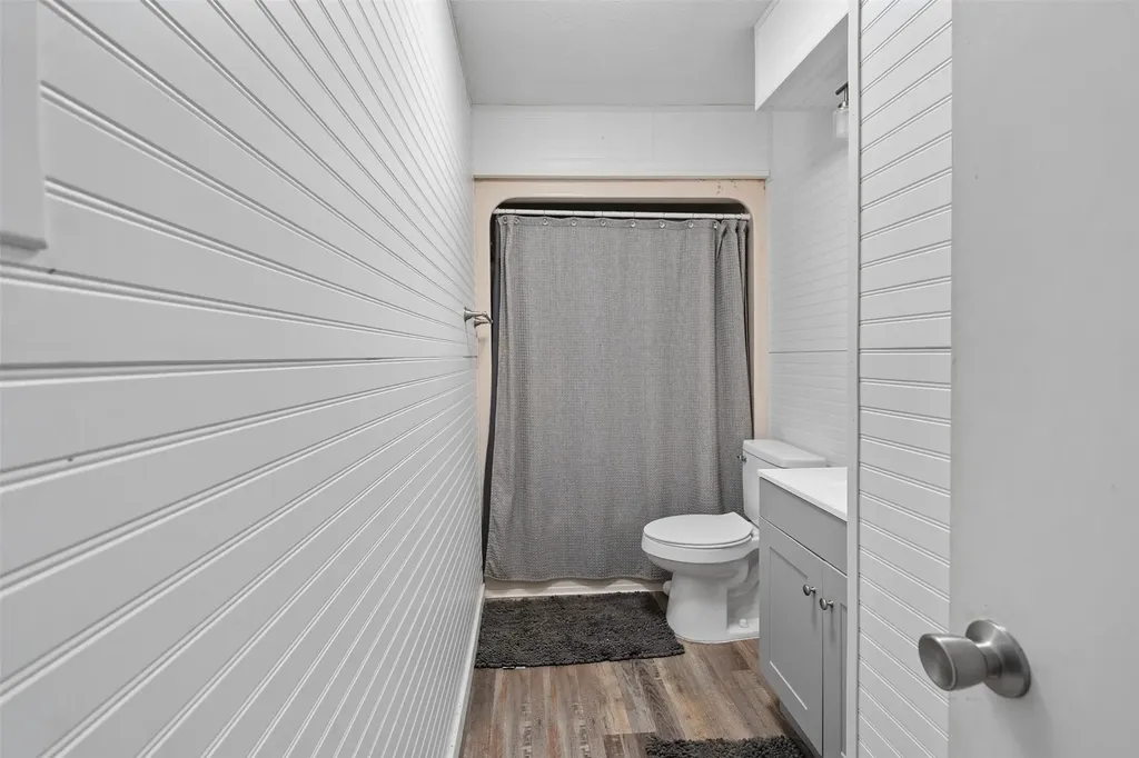 231 Cedarwood Drive Enchanted Oaks TX 75156