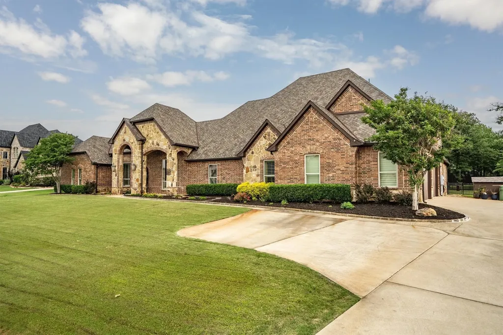 5 Victory Lane Double Oak TX 75077