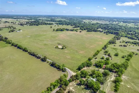 1203 County Road 4132 Cumby TX 75433