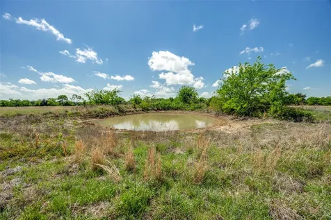 1203 County Road 4132 Cumby TX 75433