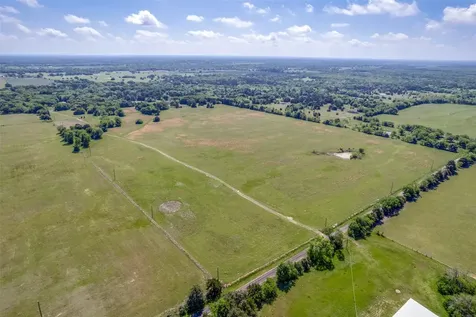 1203 County Road 4132 Cumby TX 75433