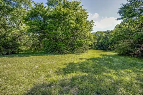 1203 County Road 4132 Cumby TX 75433