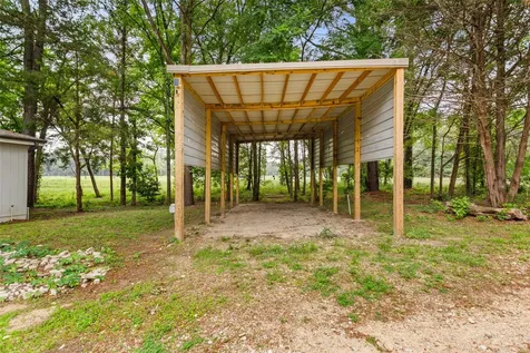 7398 County Road 334 Tyler TX 75708