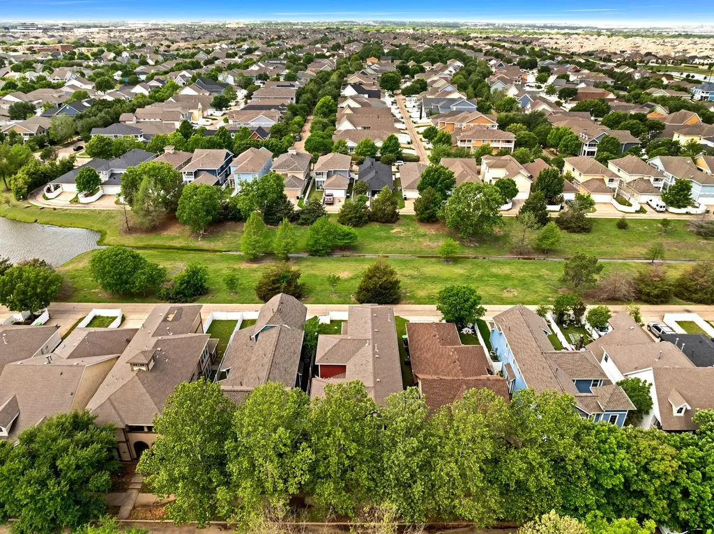 1621 Jasmine Trail Savannah TX 76227