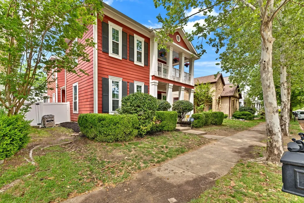 1621 Jasmine Trail Savannah TX 76227