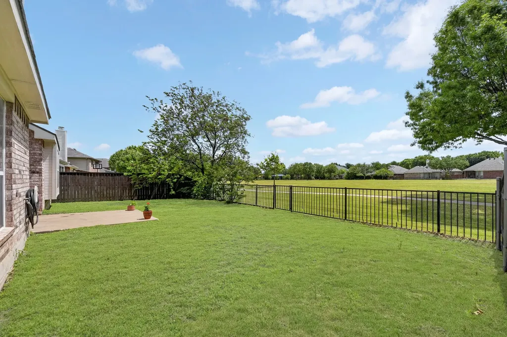 1369 Royal Oaks Drive Frisco TX 75036