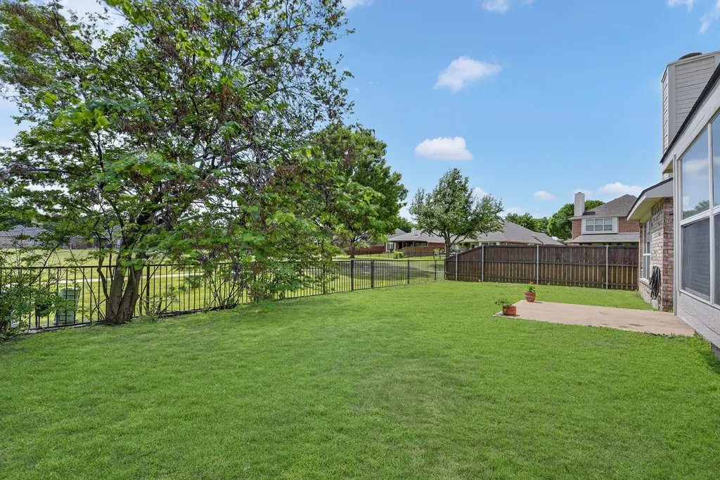 1369 Royal Oaks Drive Frisco TX 75036