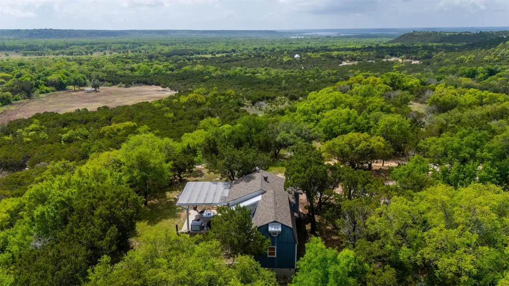 1037 County Road 1190 Kopperl TX 76652