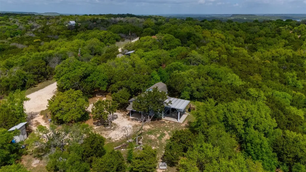 1037 County Road 1190 Kopperl TX 76652