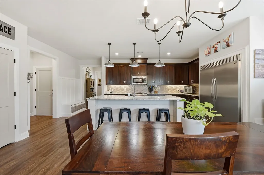 3823 Fawn Meadow Trail Denison TX 75020