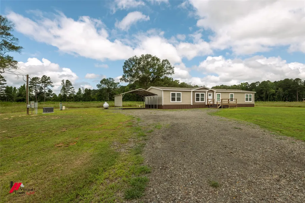 810 Chalybeate Springs Road Plain Dealing LA 71064