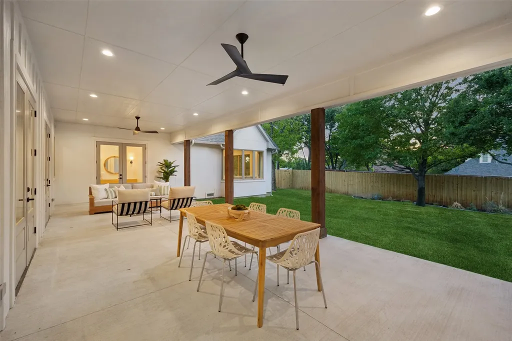 11131 Hillcrest Road Dallas TX 75230