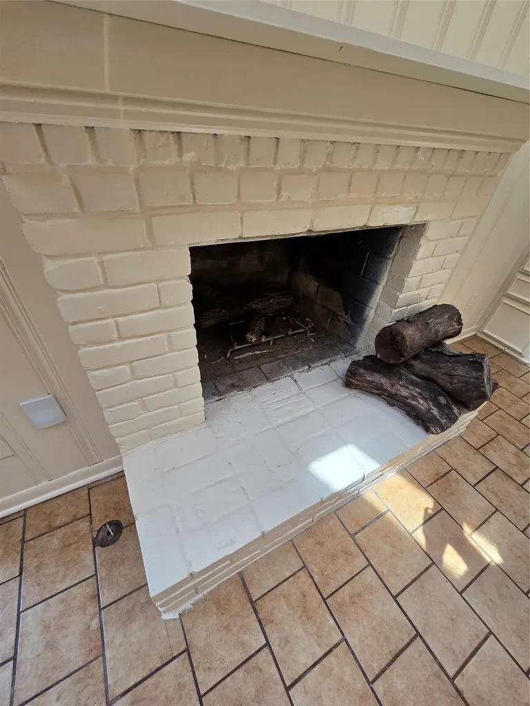 6517 Happy Lane Dallas TX 75230