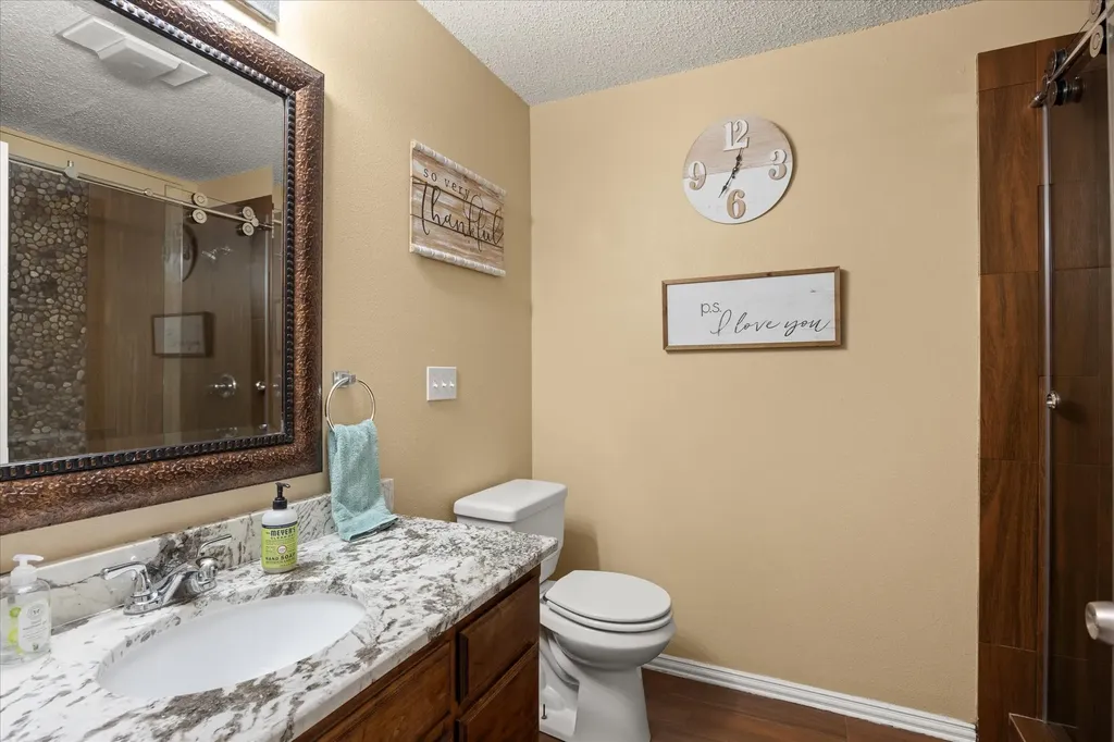 251 Dunn Drive Palo Pinto TX 76484