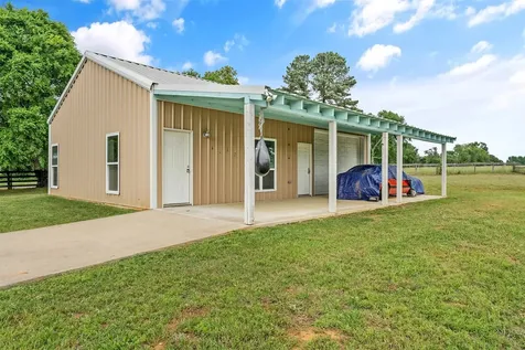 20389 County Road 178 Flint TX 75762