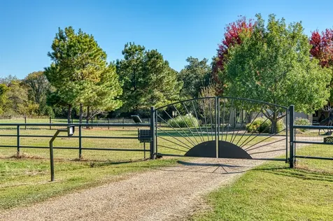2261-B State Highway 276 Emory TX 75440