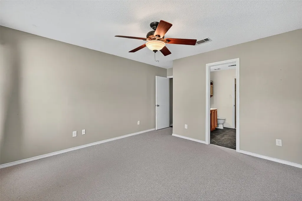 1600 Creekside Avenue Sherman TX 75092