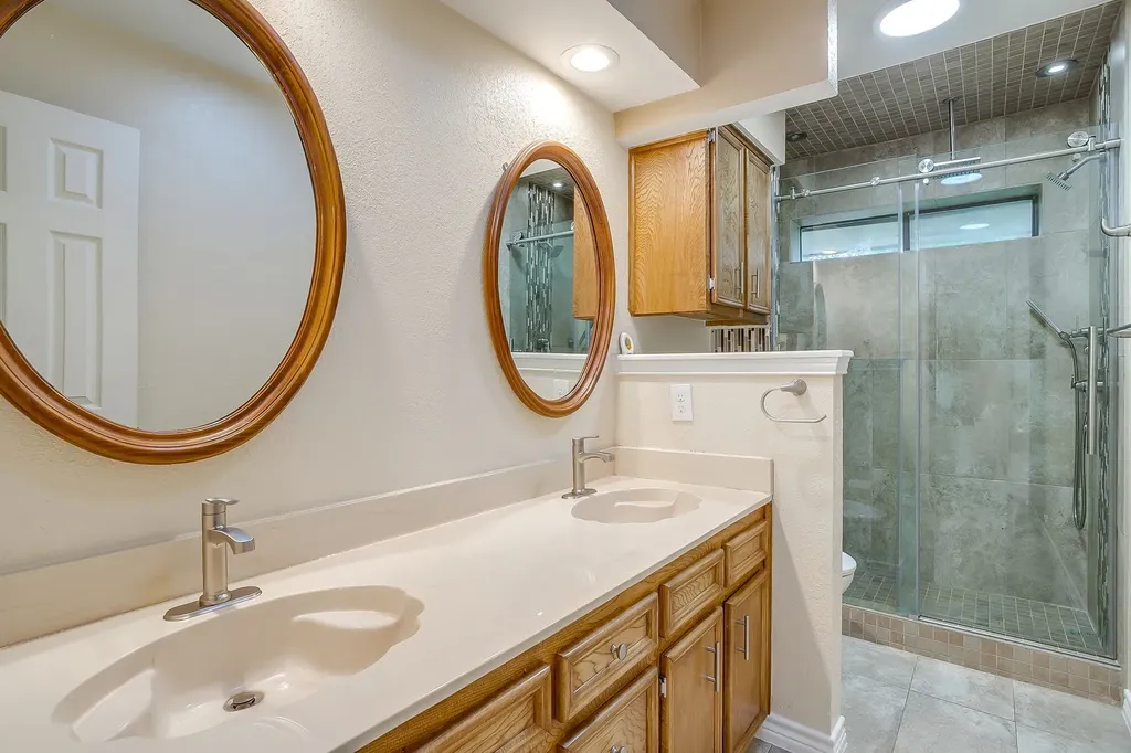 4013 Timberidge Drive Irving TX 75038