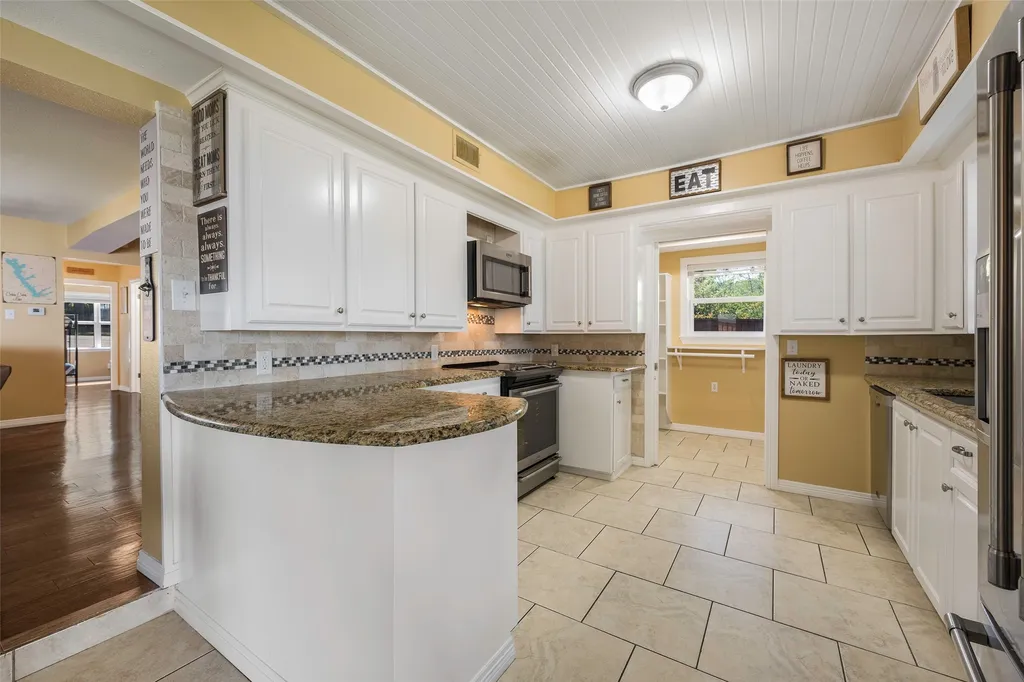 256 Whispering Oaks Trail Payne Springs TX 75156