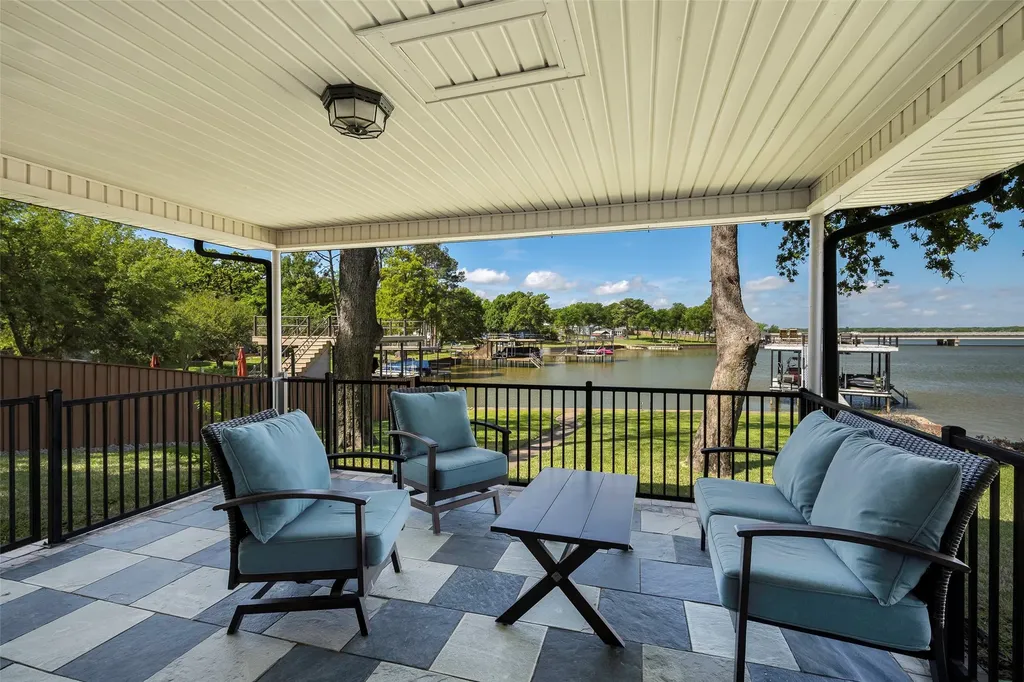 256 Whispering Oaks Trail Payne Springs TX 75156
