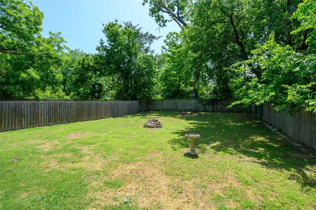 318 E Munson Street Denison TX 75021