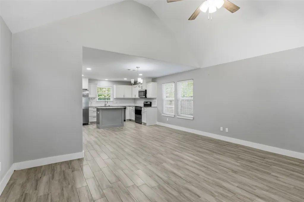 318 E Munson Street Denison TX 75021
