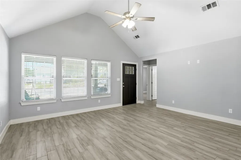 318 E Munson Street Denison TX 75021