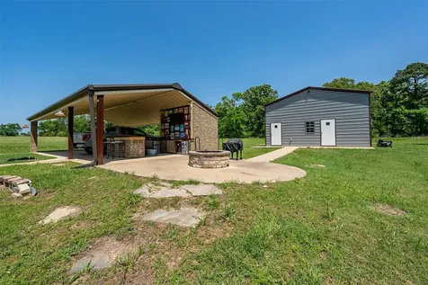 13043 W County Road 4182 Henderson TX 75654