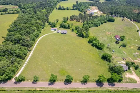 13043 W County Road 4182 Henderson TX 75654