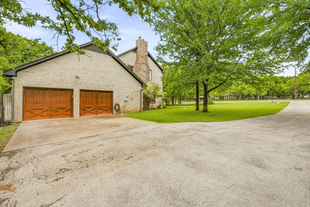 109 Mariah Drive Weatherford TX 76087