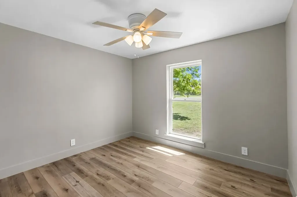 95 Tate Circle Sherman TX 75090
