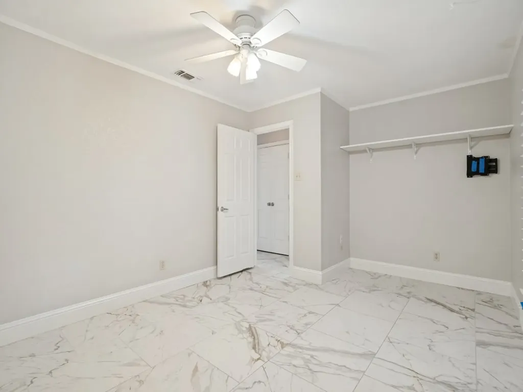 241 Southview Drive Hudson Oaks TX 76087