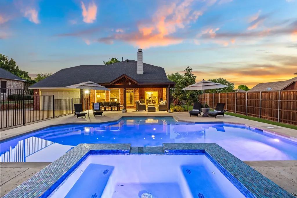 144 Oxford Drive Heath TX 75032