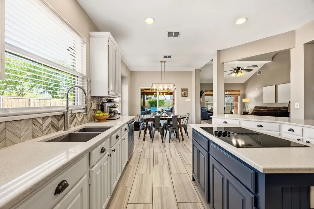 144 Oxford Drive Heath TX 75032