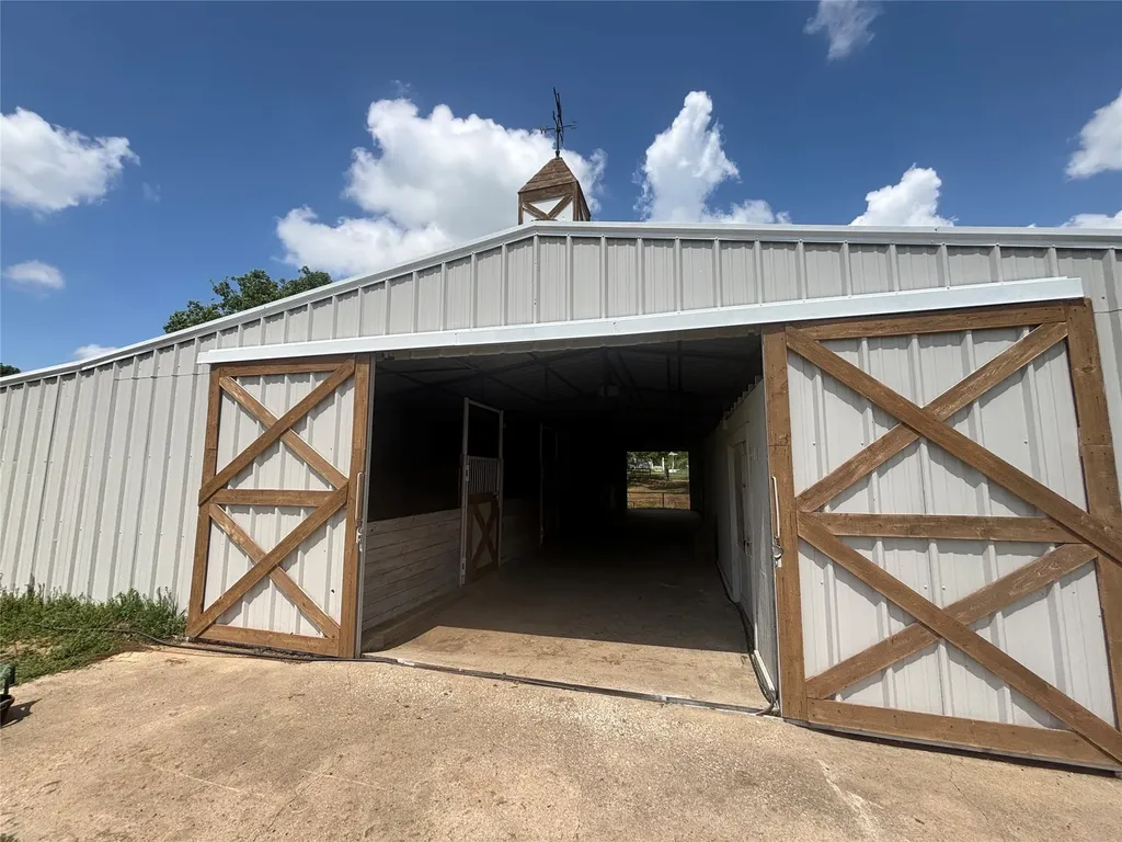 660 Chinn Chapel Road Copper Canyon TX 75077
