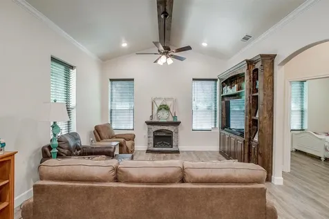 313 Broken Rd Road Perrin TX 76486