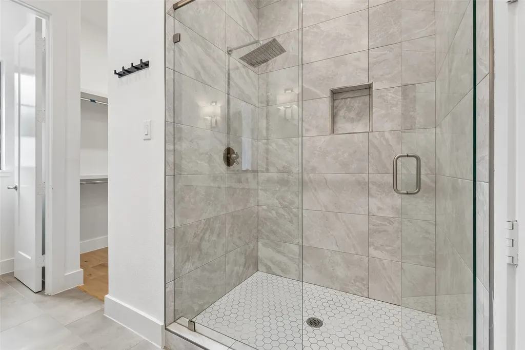 1228 Haines Avenue Dallas TX 75208