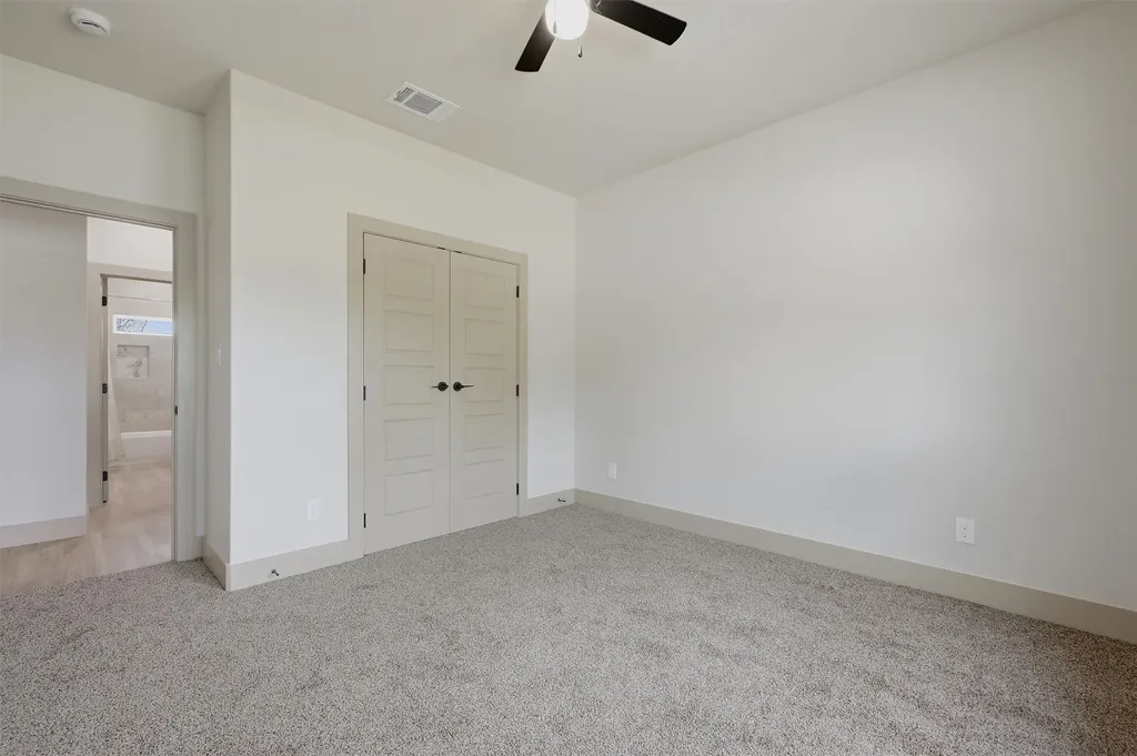 1019 Holiday Drive Sherman TX 75090