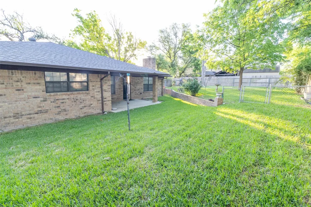3065 Summit Drive Belton TX 76513