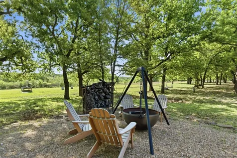 2197 Netherly Lane Forestburg TX 76239