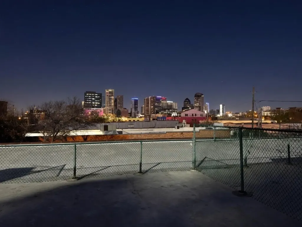 3026 Commerce Street Dallas TX 75226