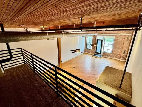 3026 Commerce Street Dallas TX 75226