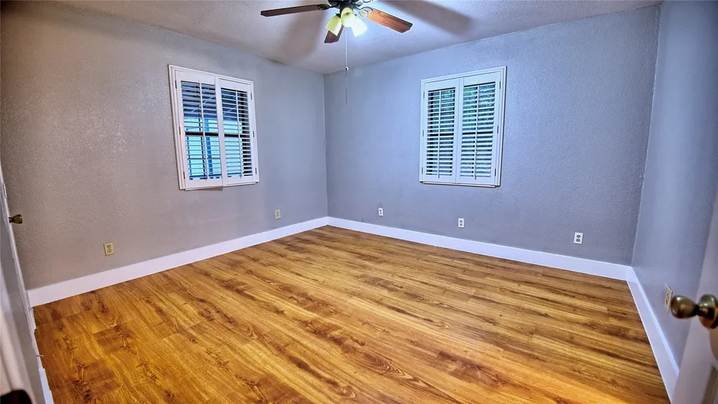 186 County Road 429 Muenster TX 76252