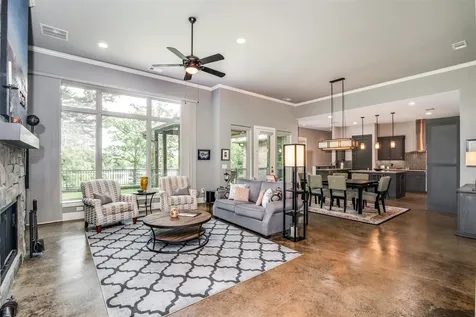 1322 Private Road 7891 Mineola TX 78612