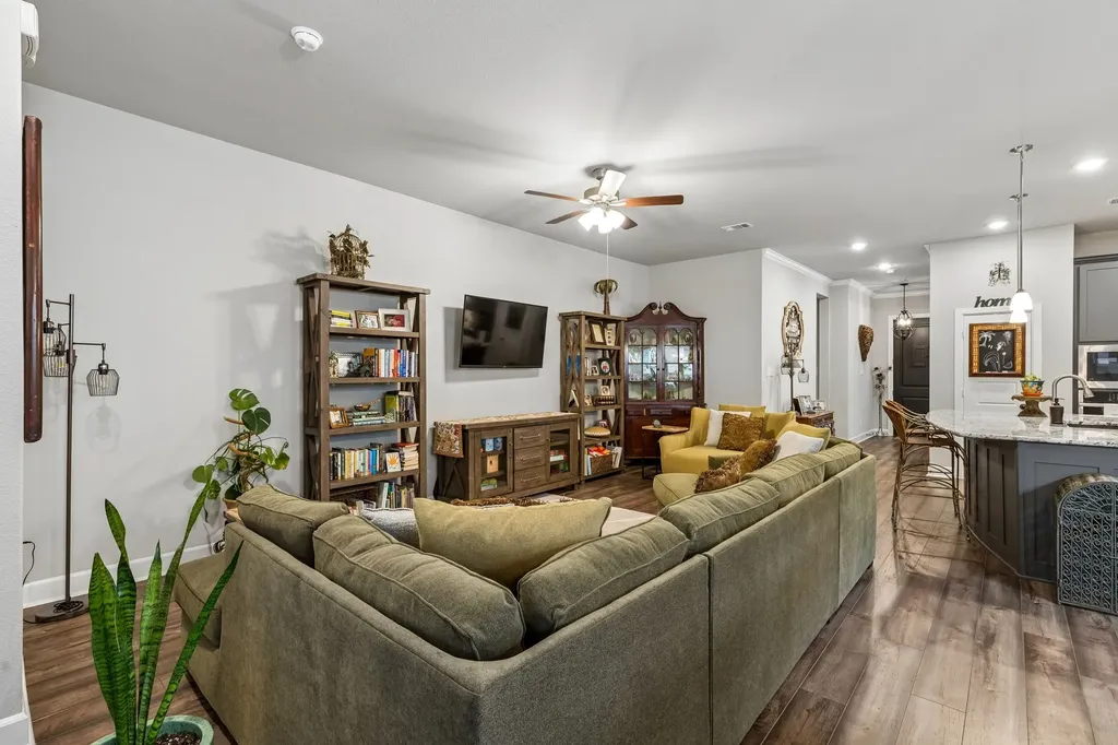 4717 Beaver Creek Drive Arlington TX 76005