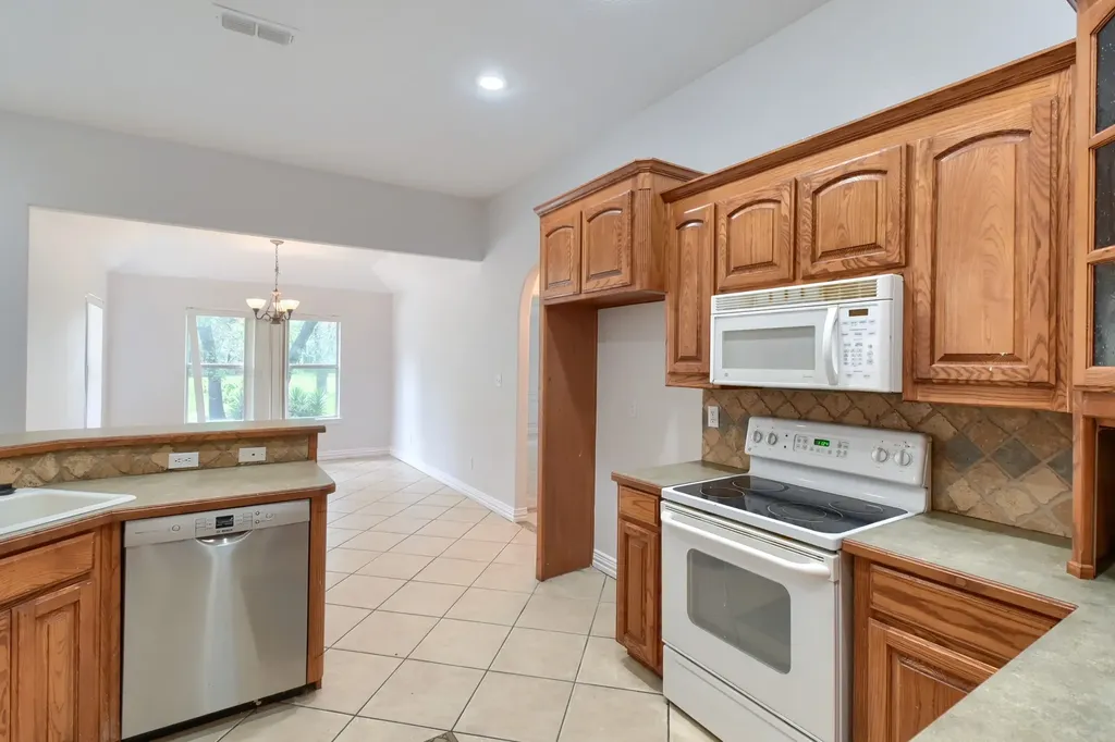 152 Howard Newby Lane Springtown TX 76082
