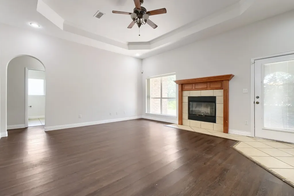 152 Howard Newby Lane Springtown TX 76082