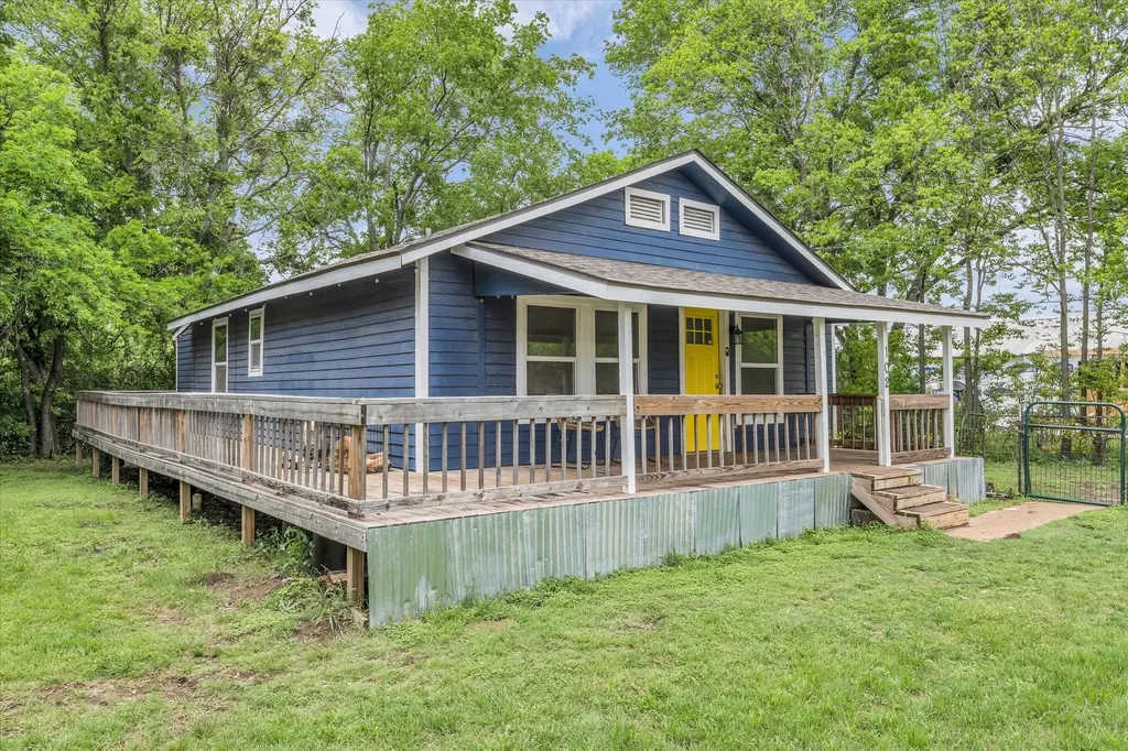 102 Goodwin Lane Moody TX 76557