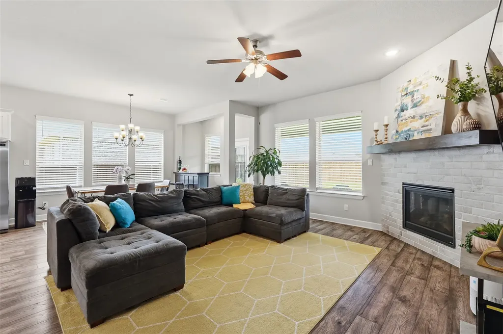 1203 White Squall Trail Arlington TX 76005